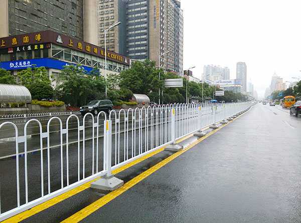 隔離護欄
